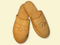 Productor zapatillas lisas sandalias zapatillas zuecos zapatos para niños zapatillas de piel de oveja calentadores de lana